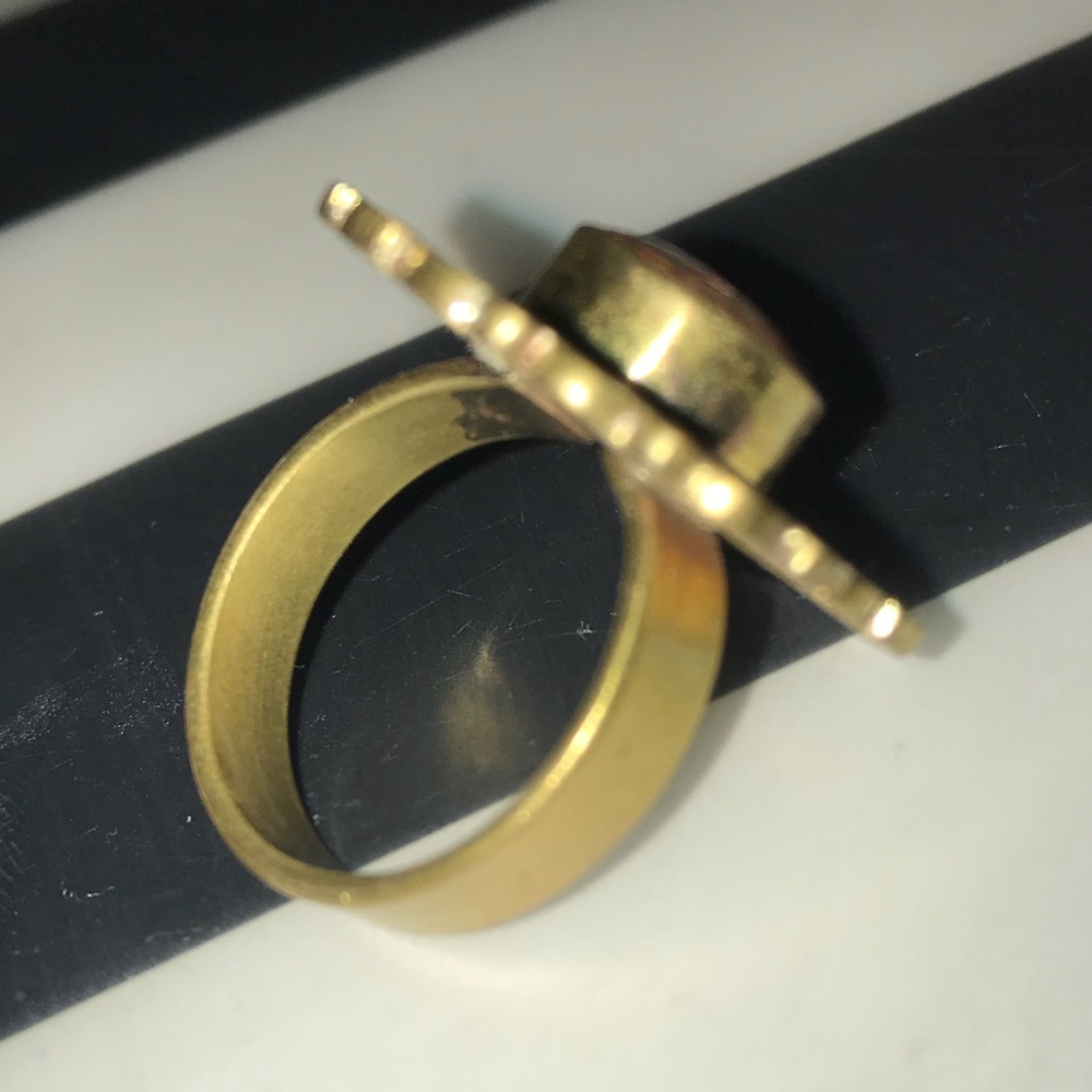Ring - Picture 3 of 3